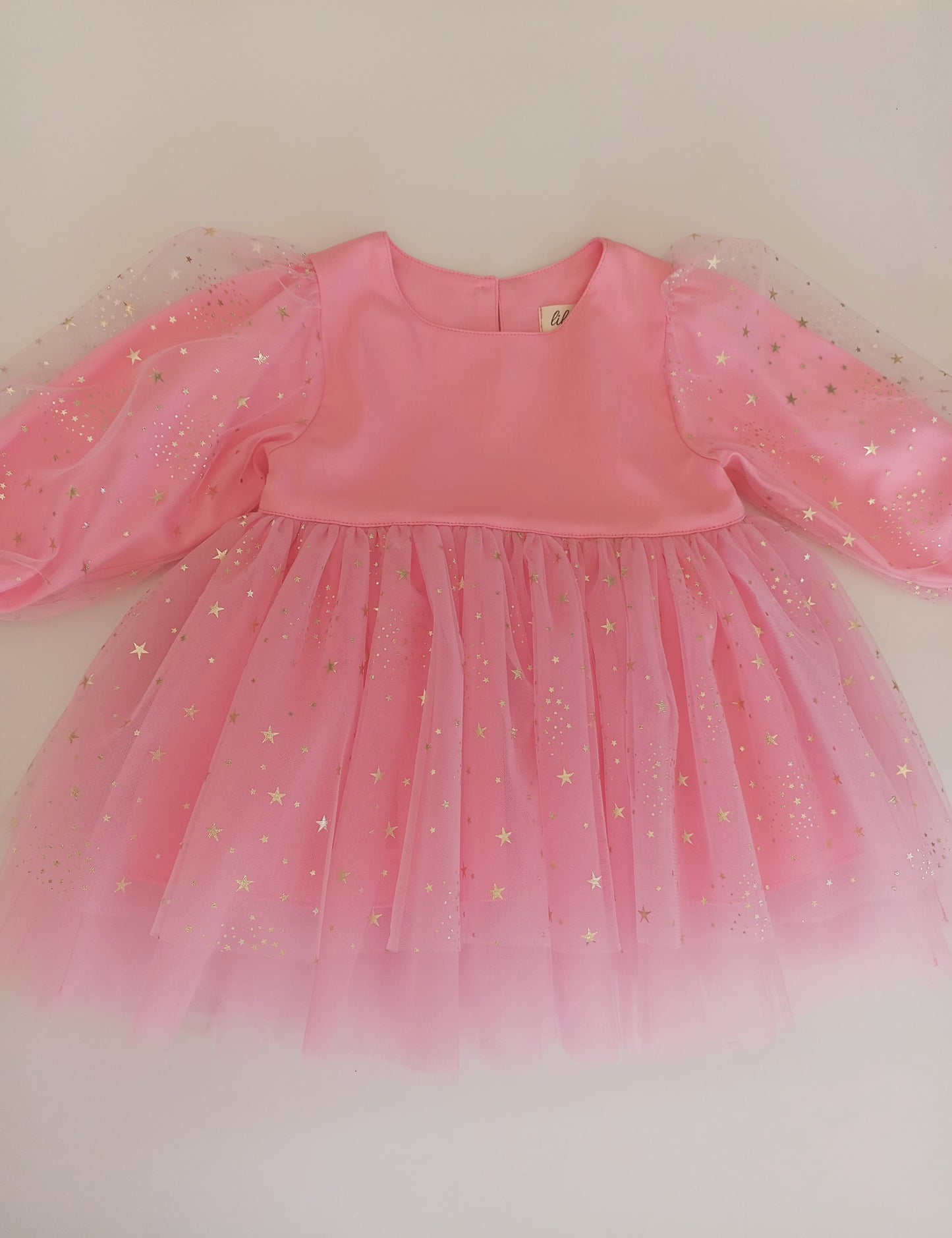 Emily Elbise - Pembe